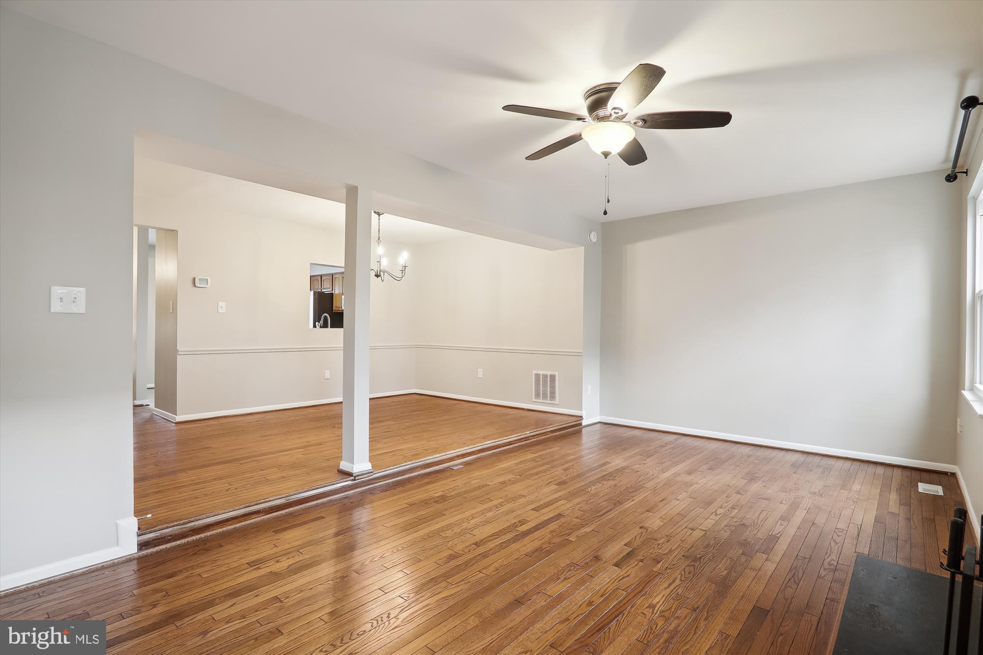 COLLEGE VIEW - Residential Lease