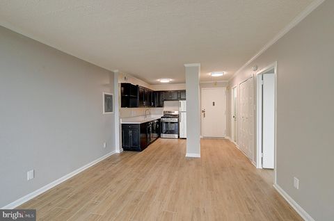 5225 POOKS HILL ROAD 1005S BETHESDA MD 20814