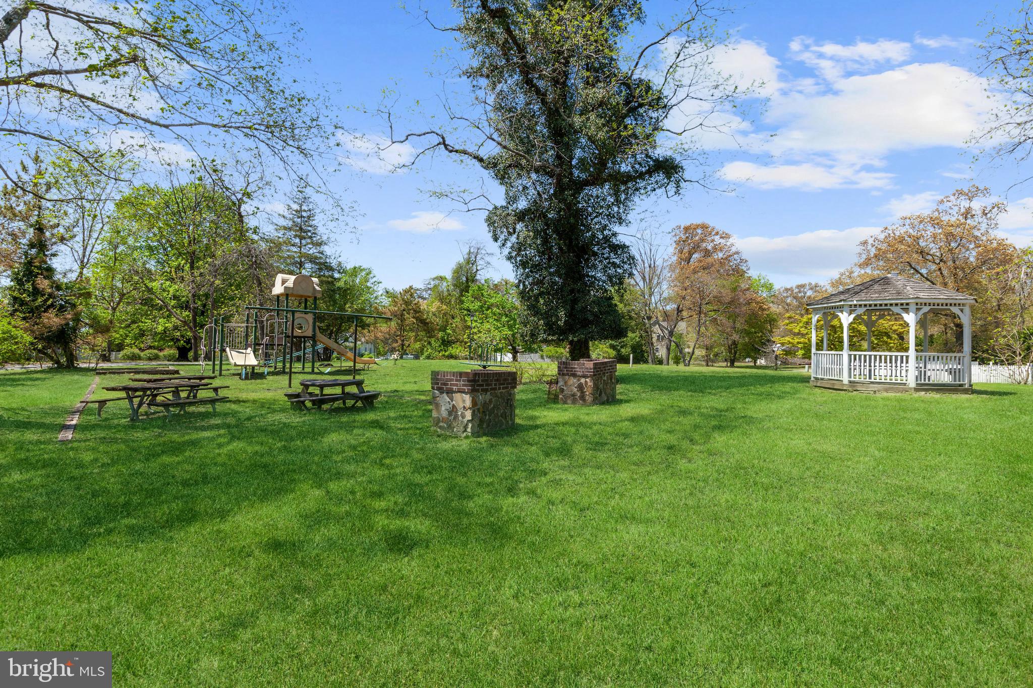 TEBBSTON ON THE MAGOTHY - Residential