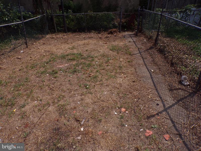 6212 W STILES STREET