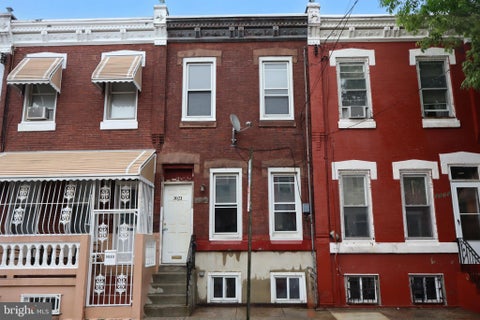 Townhouse For Sale - 3021 N 4th Street<br/> PHILADELPHIA, PA 19133