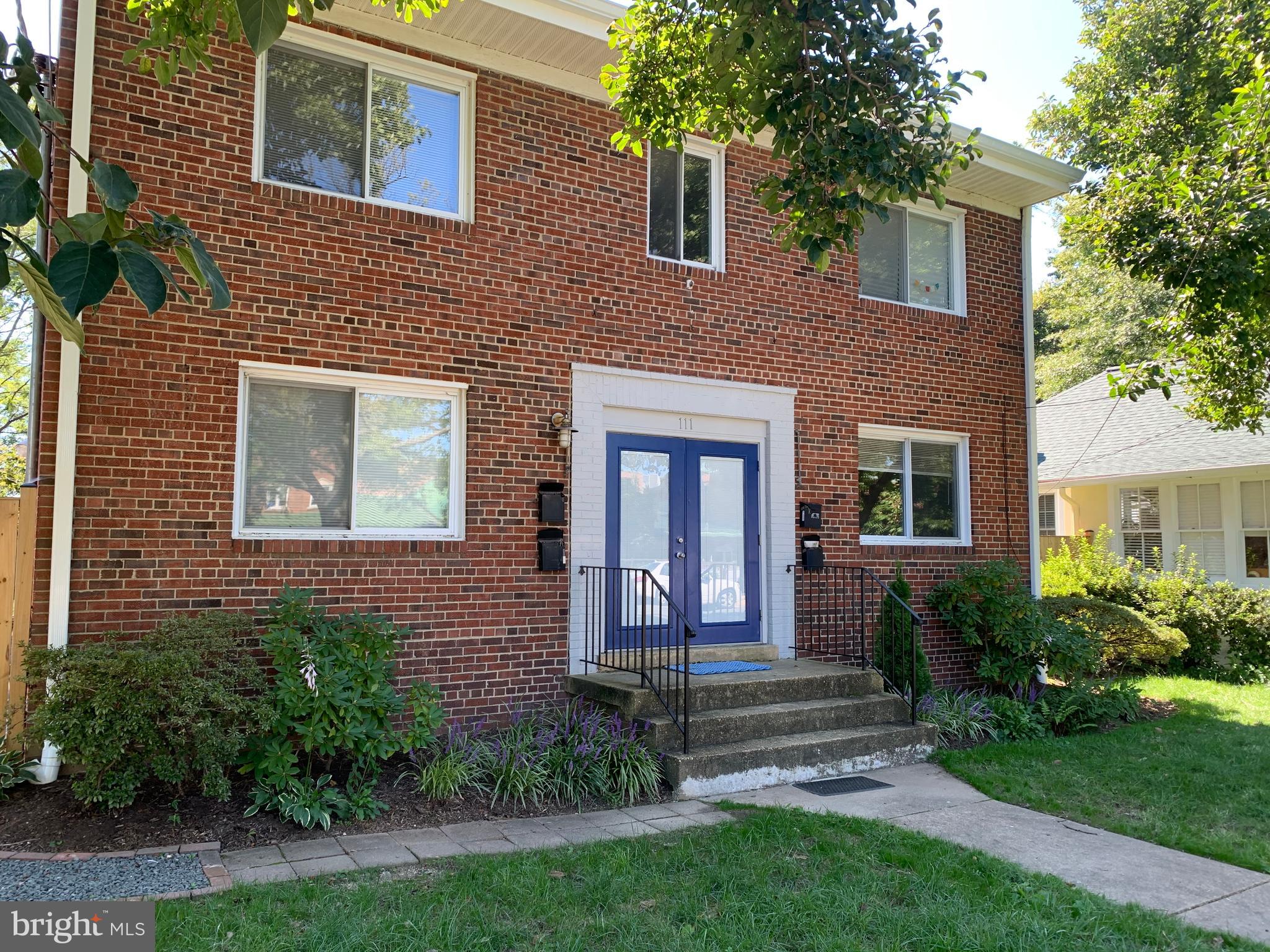 111 E UHLER AVENUE