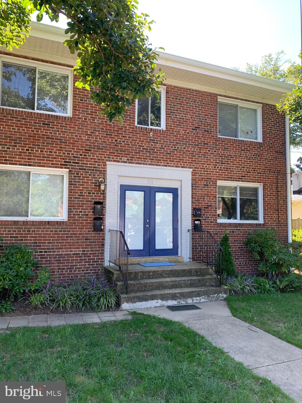 111 E UHLER AVENUE