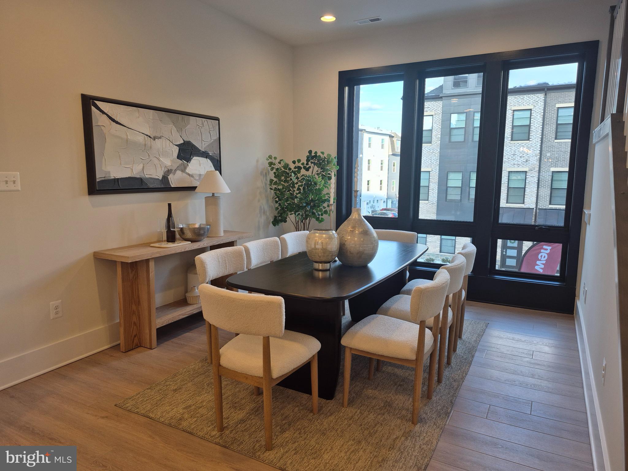 THE GROVE - Residential