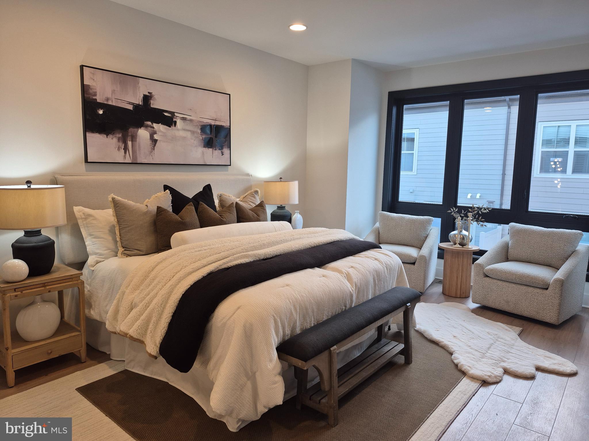 THE GROVE - Residential