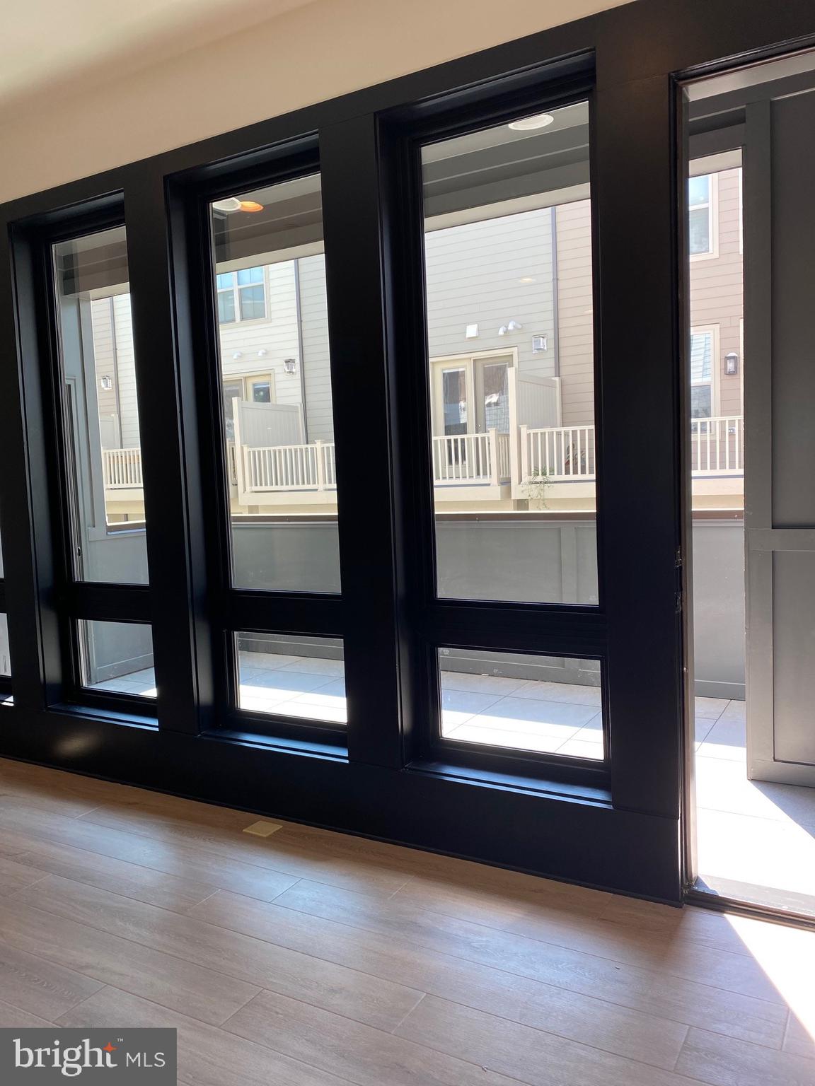 THE GROVE - Residential