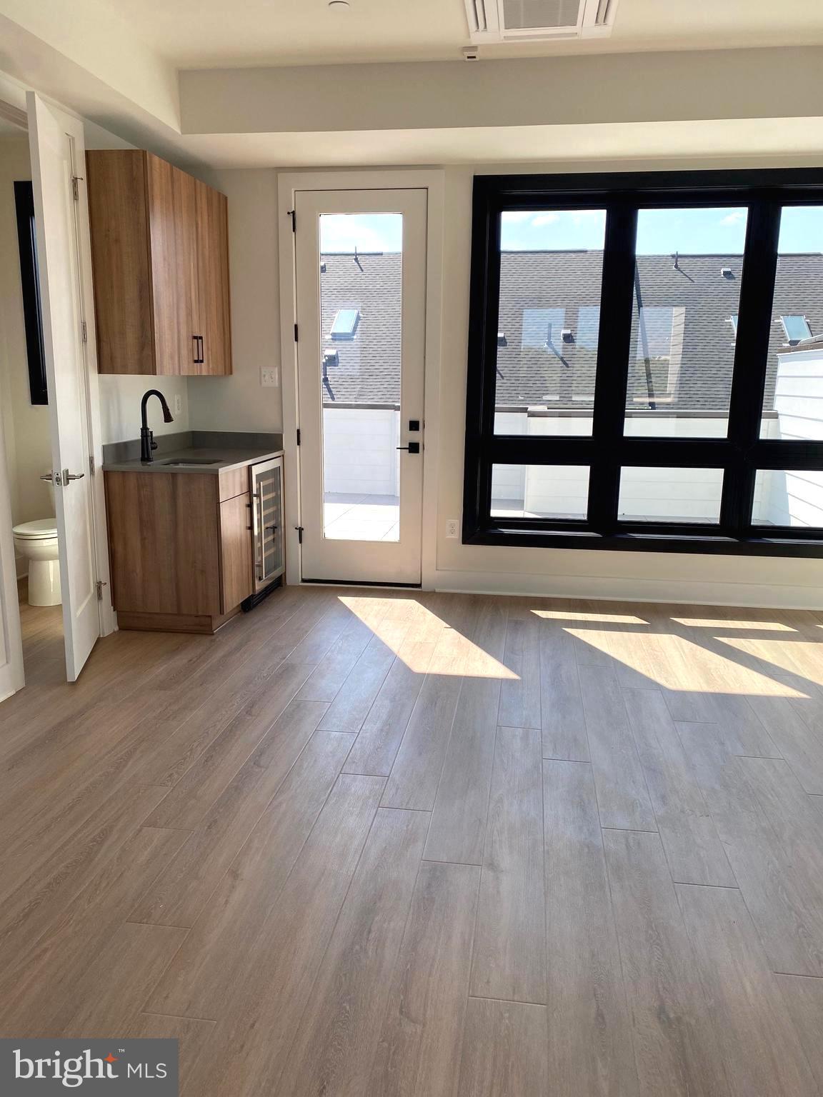 THE GROVE - Residential