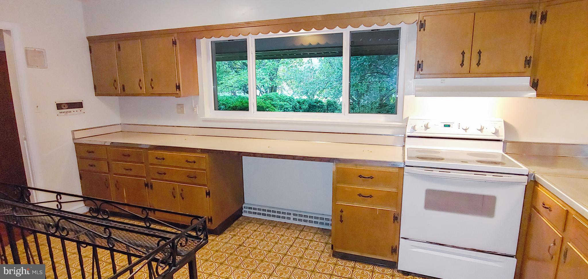 HALF PONE POINT - Residential