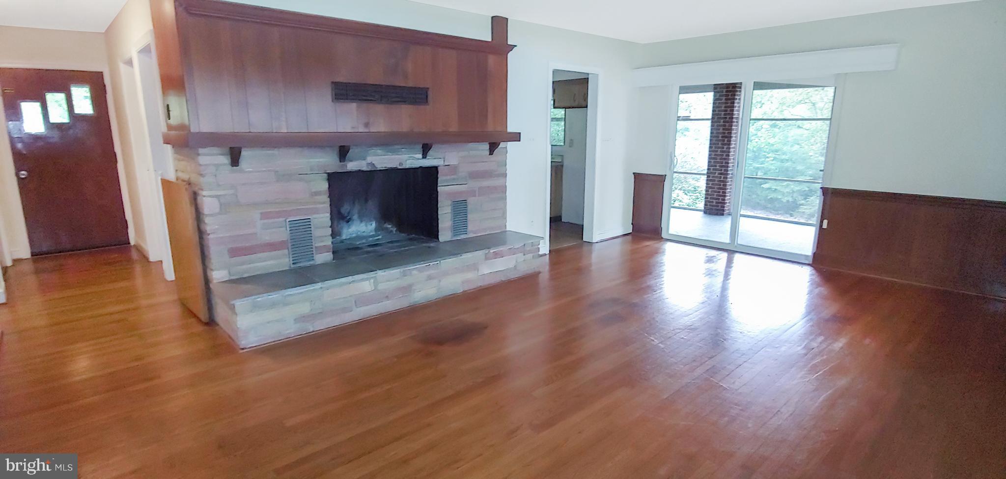 HALF PONE POINT - Residential