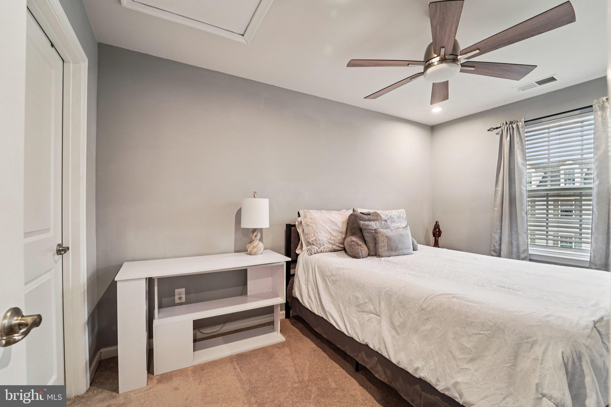 EASTAMPTON VILLAGE C - Residential