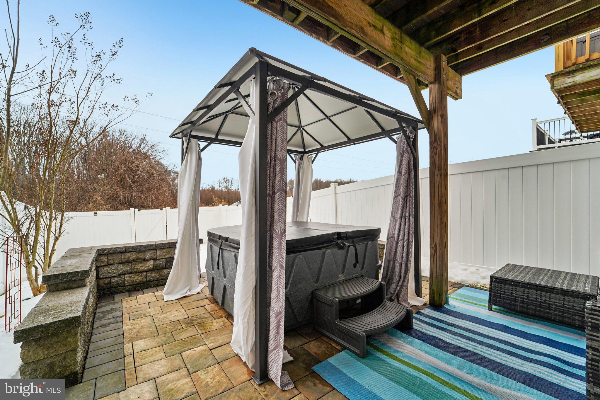 EASTAMPTON VILLAGE C - Residential