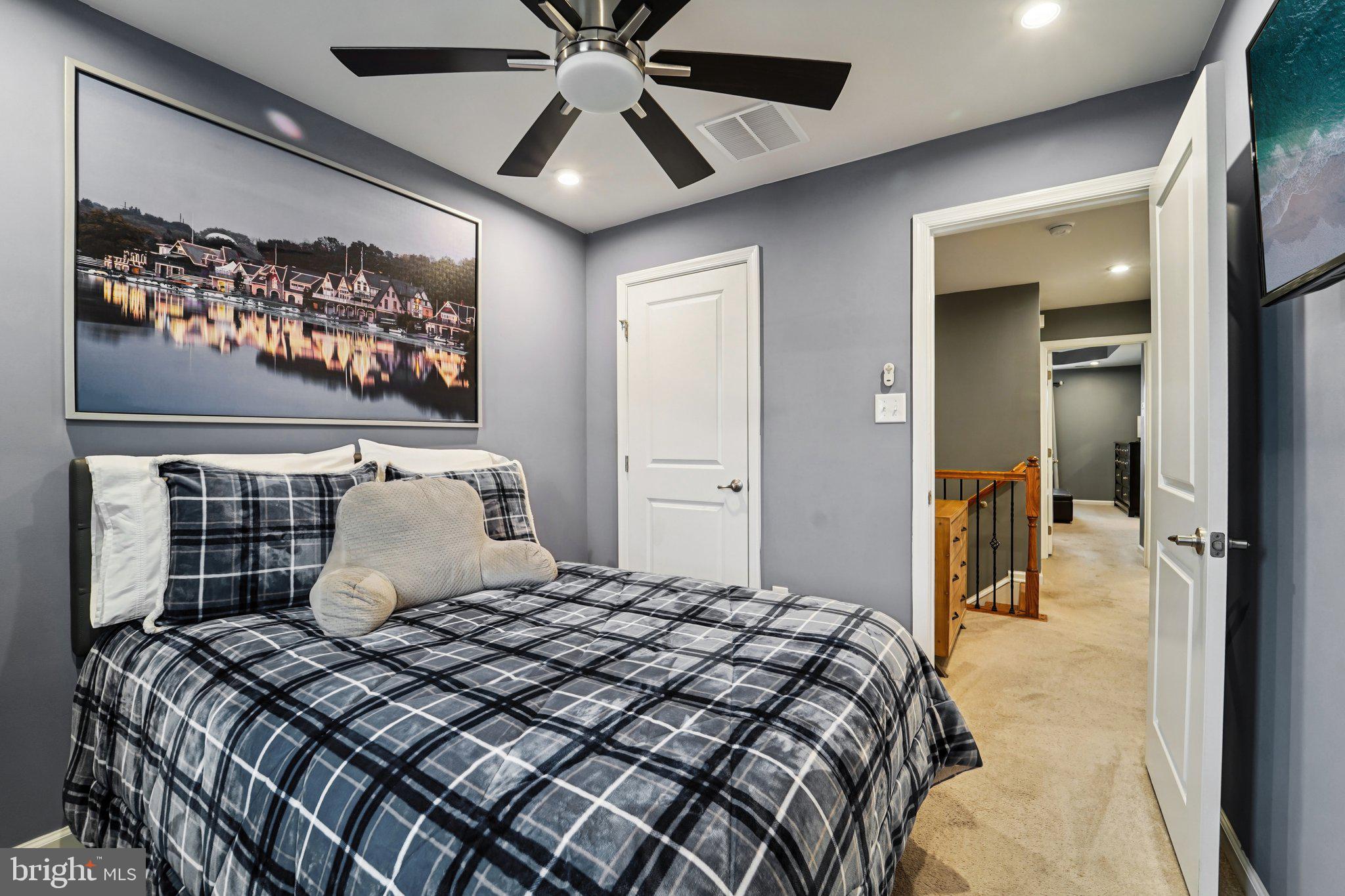 EASTAMPTON VILLAGE C - Residential