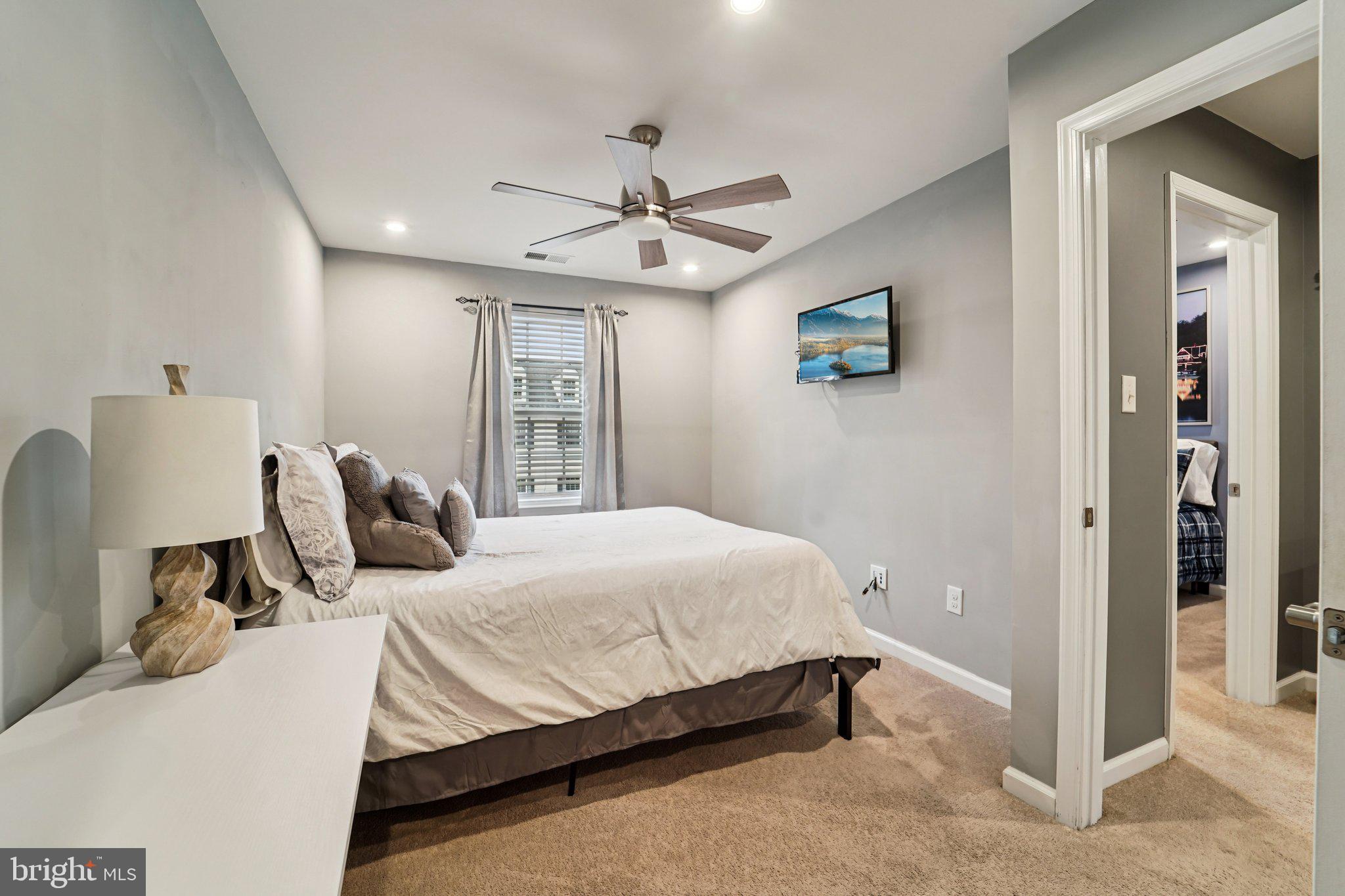 EASTAMPTON VILLAGE C - Residential