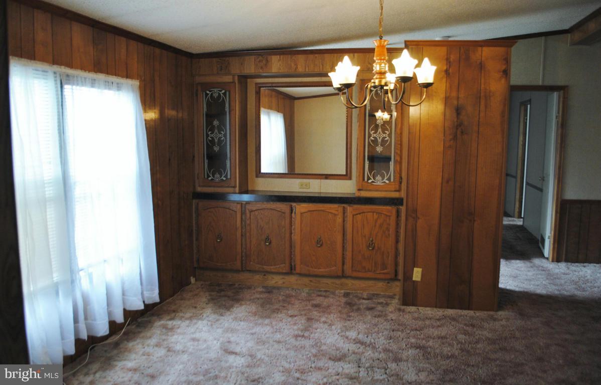 WINCHESTER MEADOWS - Residential
