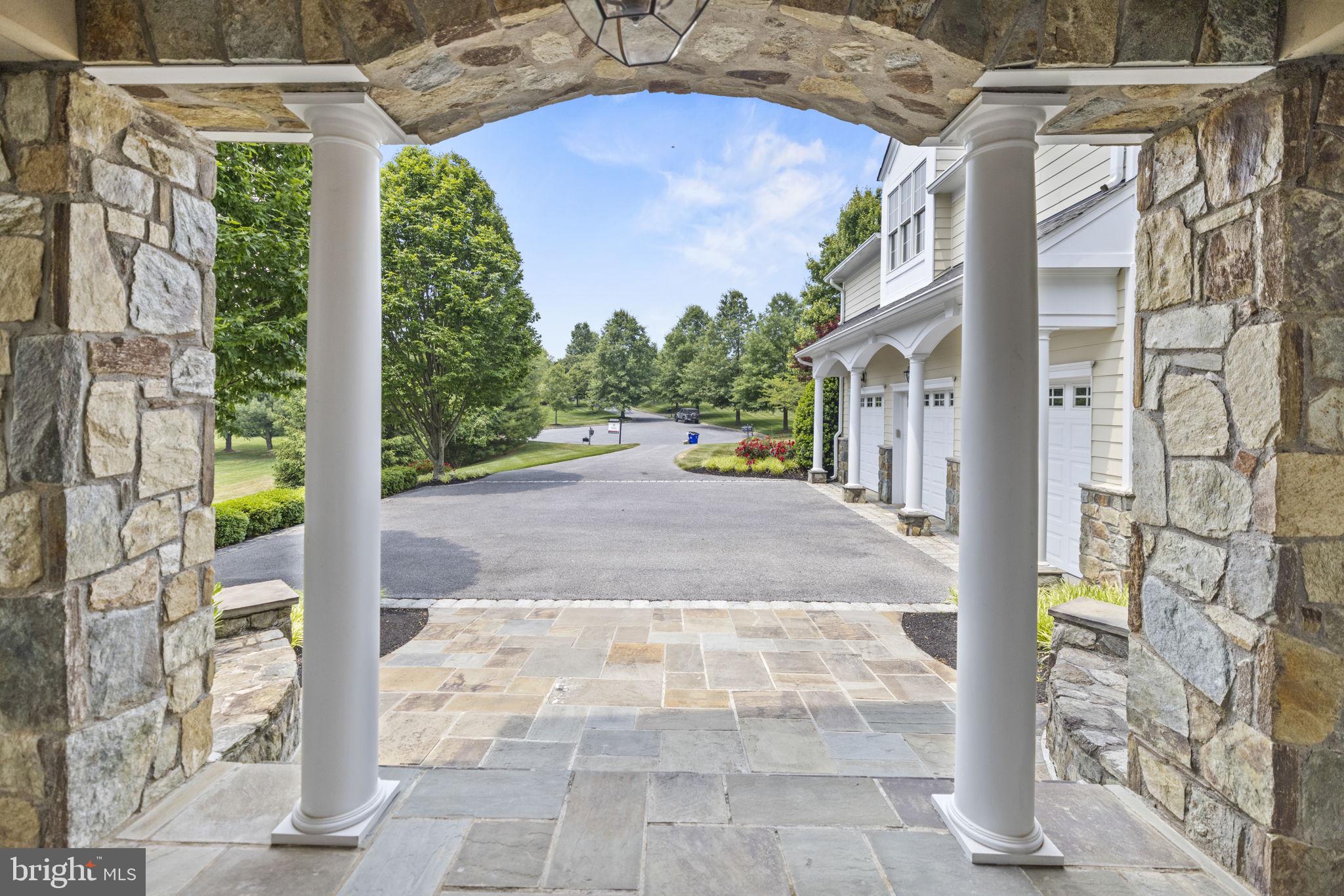 FOX MEADOW - Residential