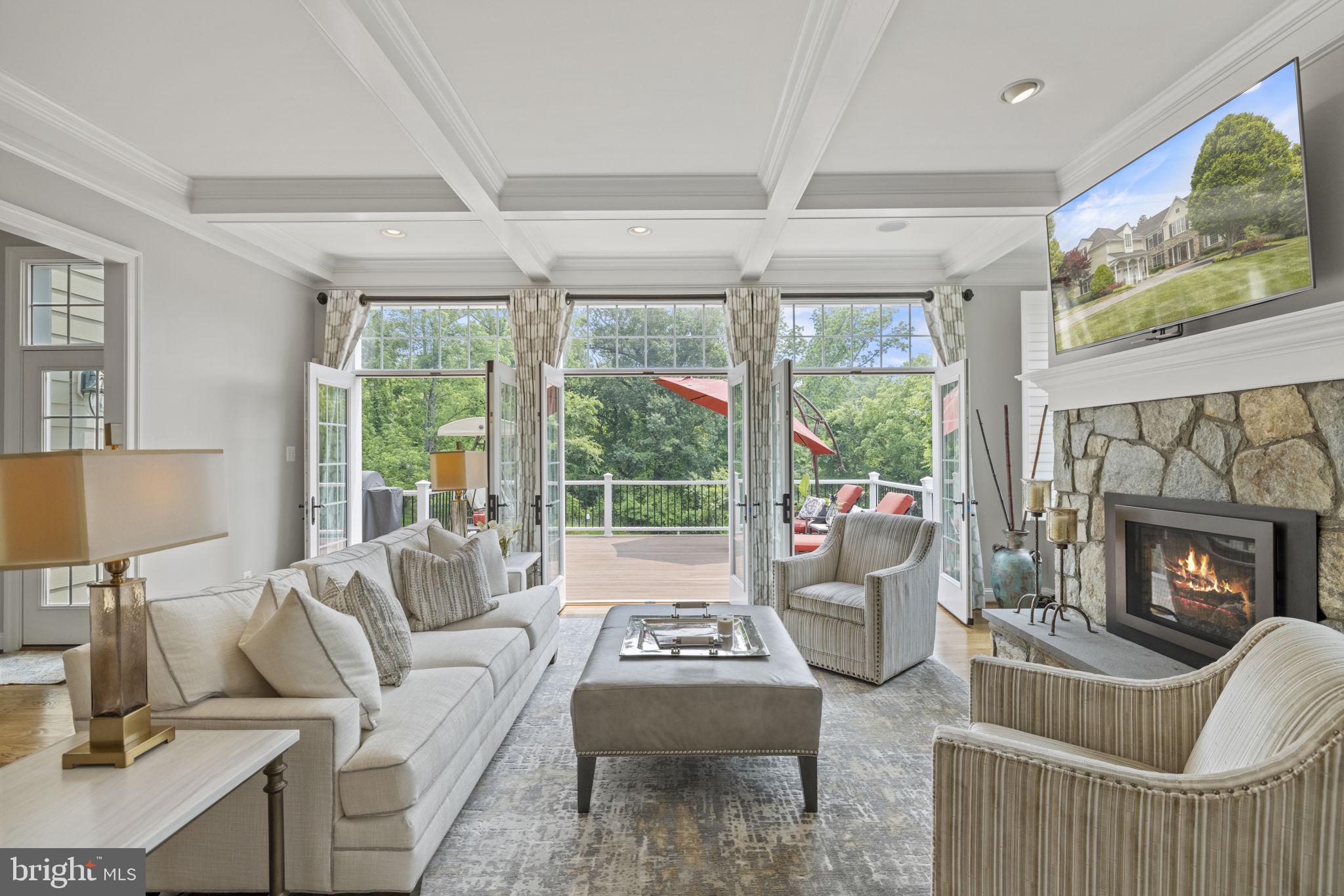 FOX MEADOW - Residential