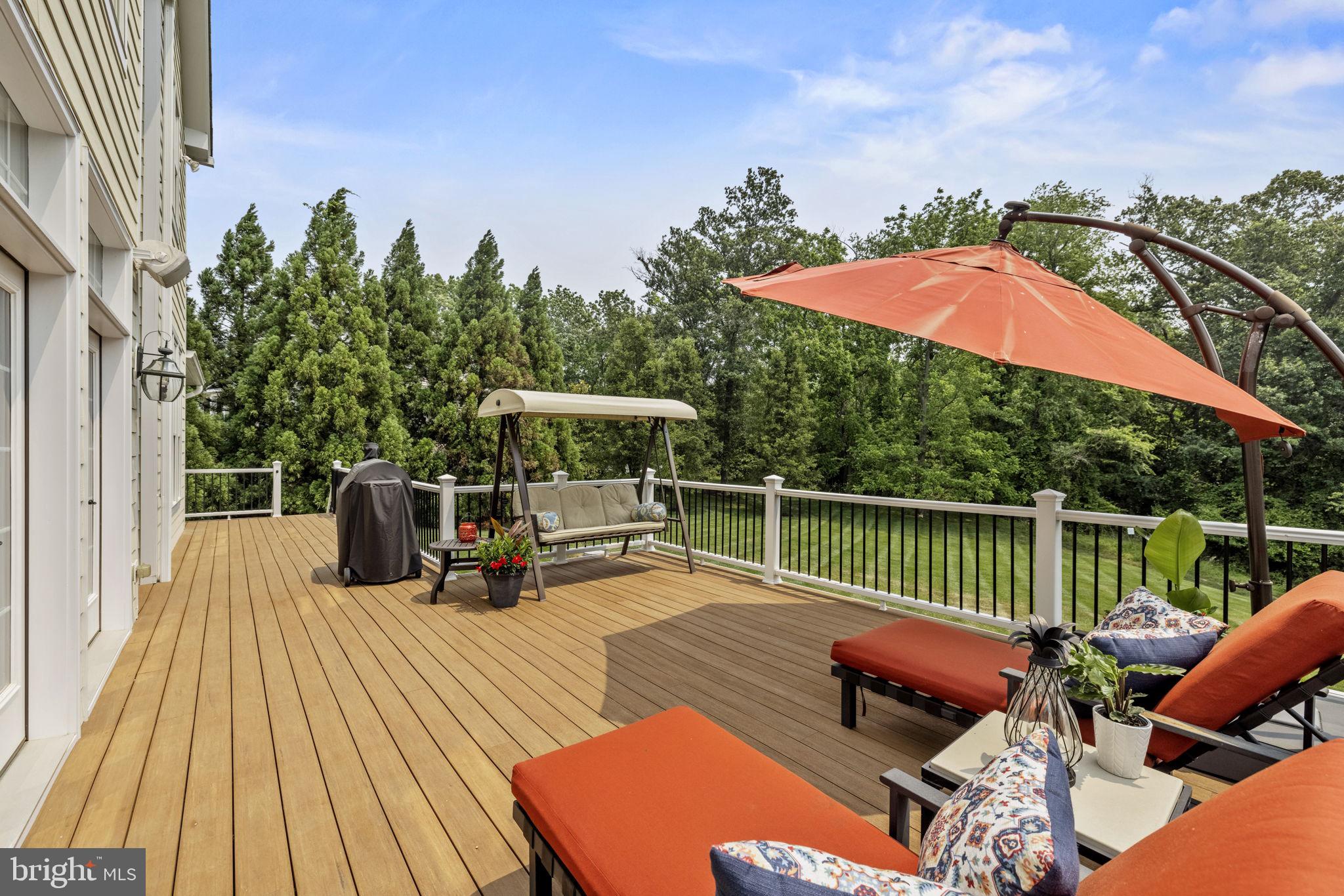 FOX MEADOW - Residential