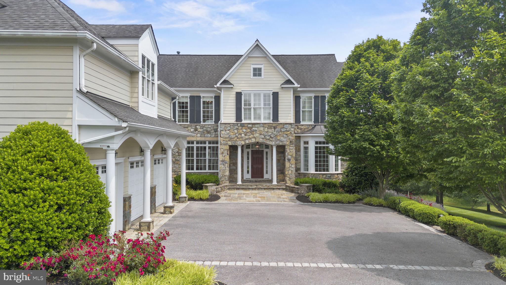 FOX MEADOW - Residential