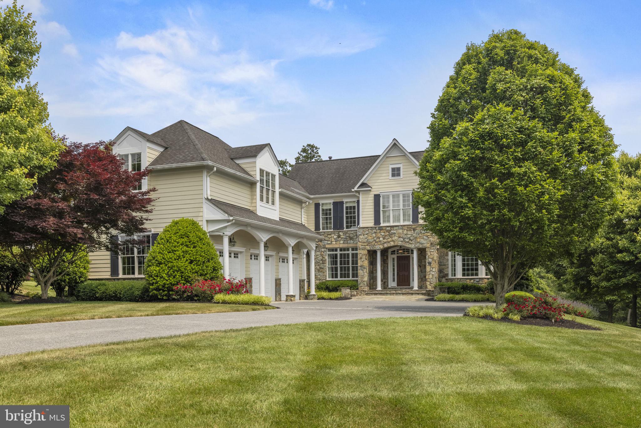 FOX MEADOW - Residential