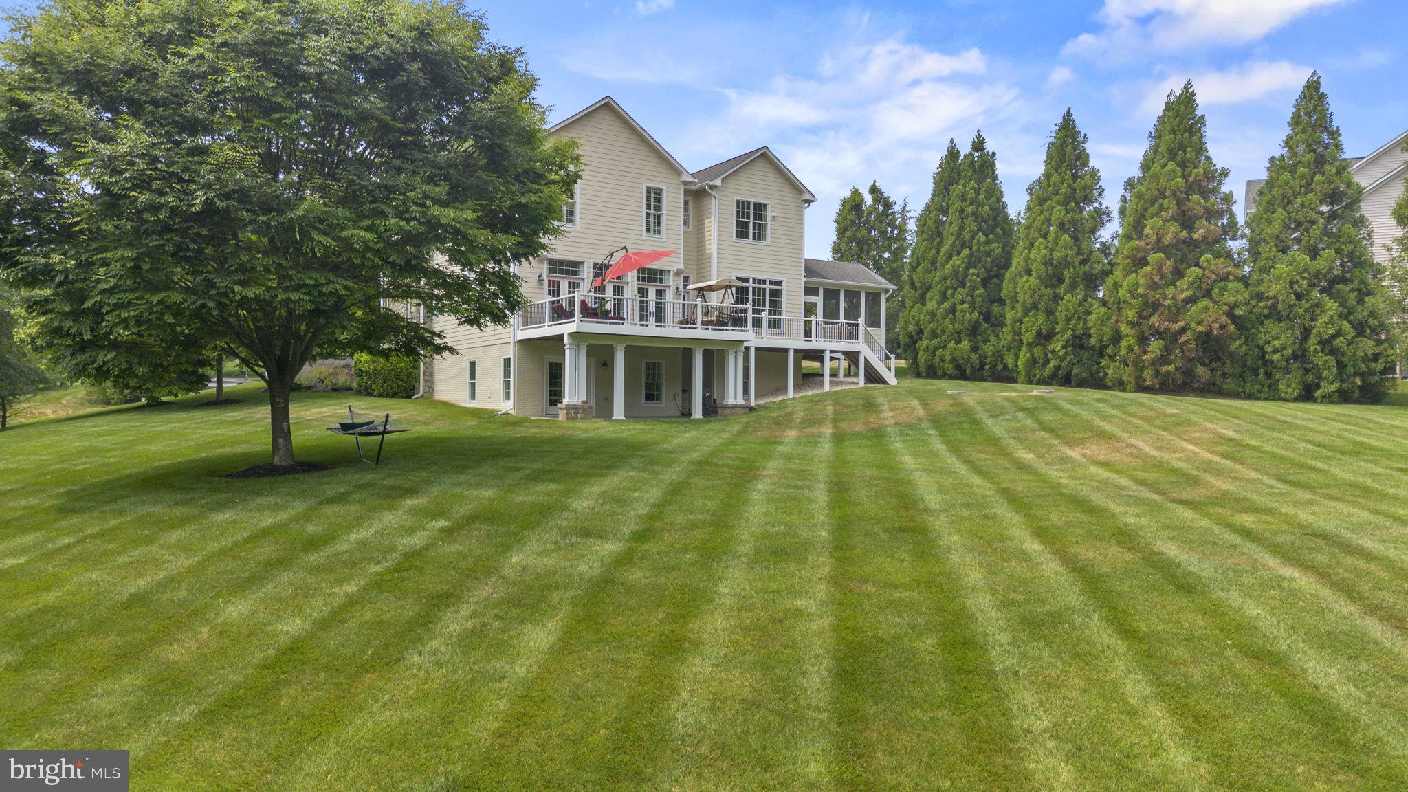 FOX MEADOW - Residential