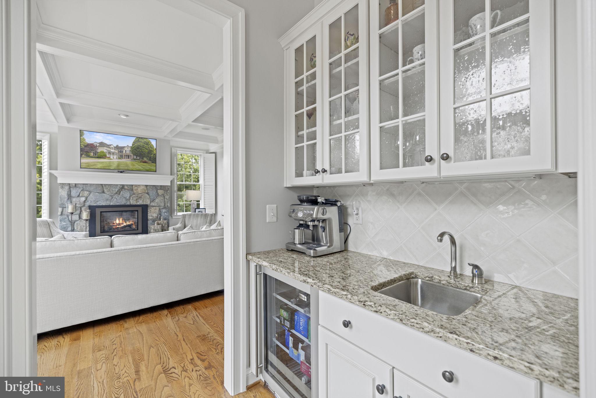 FOX MEADOW - Residential