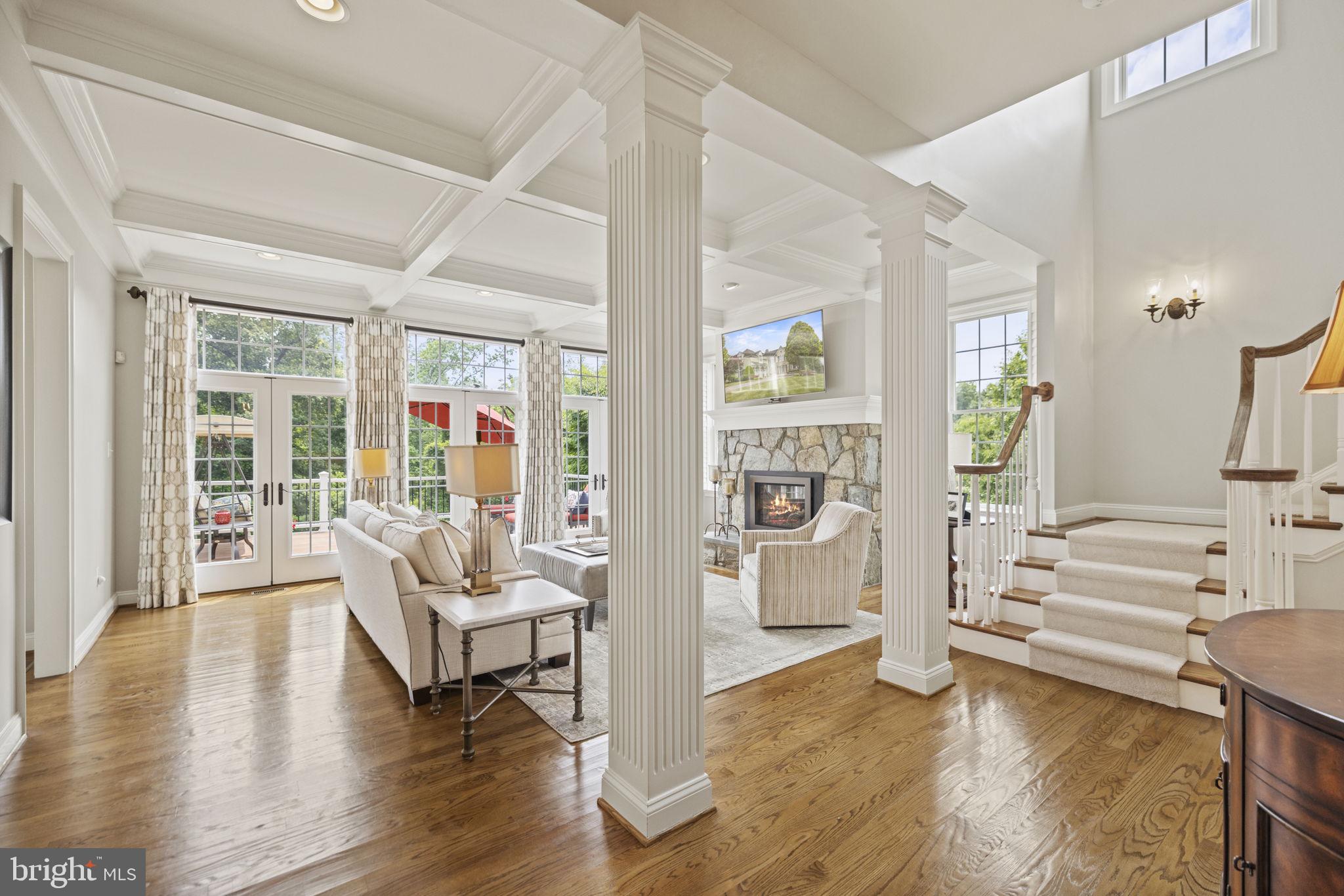 FOX MEADOW - Residential