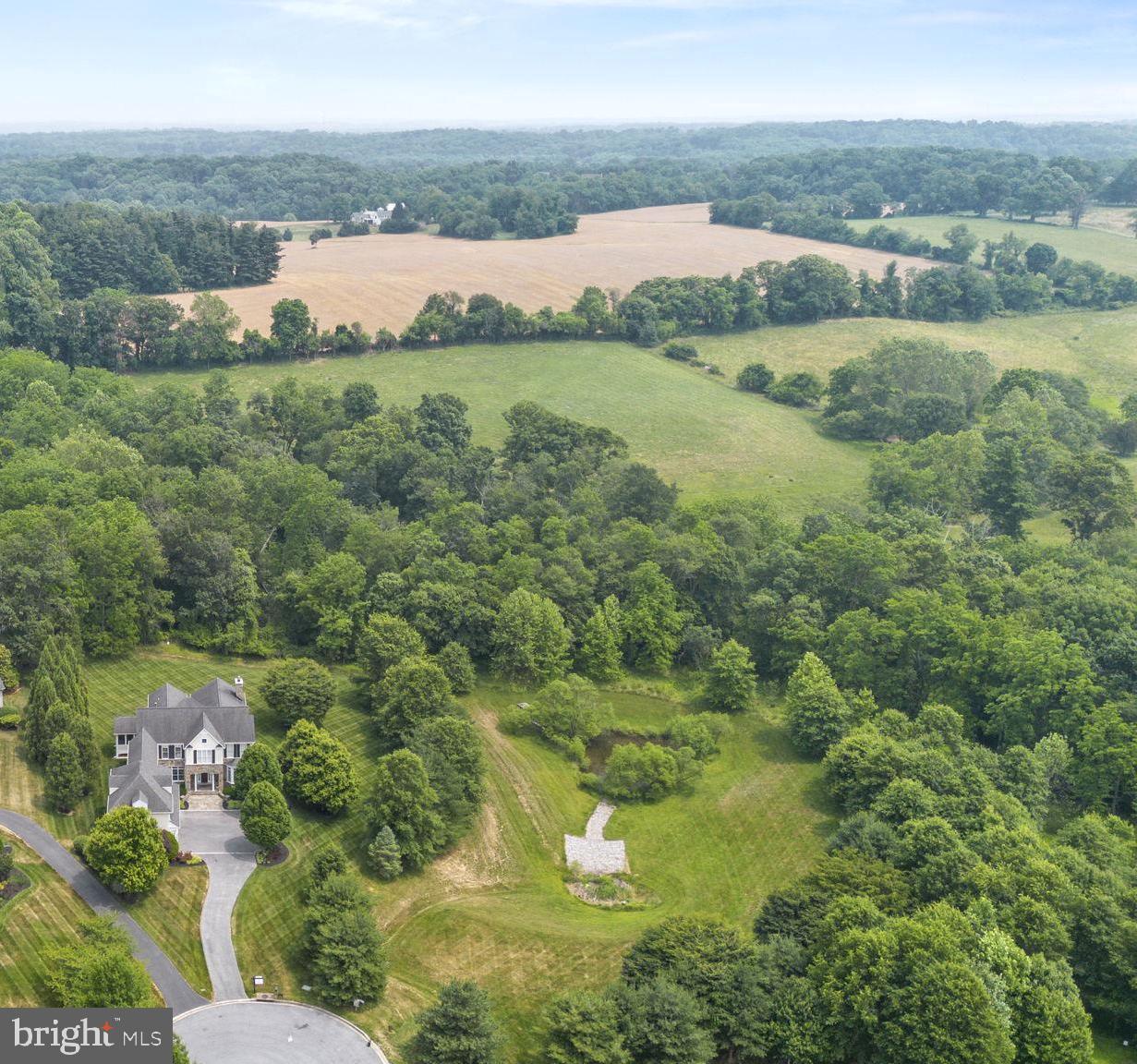 FOX MEADOW - Residential