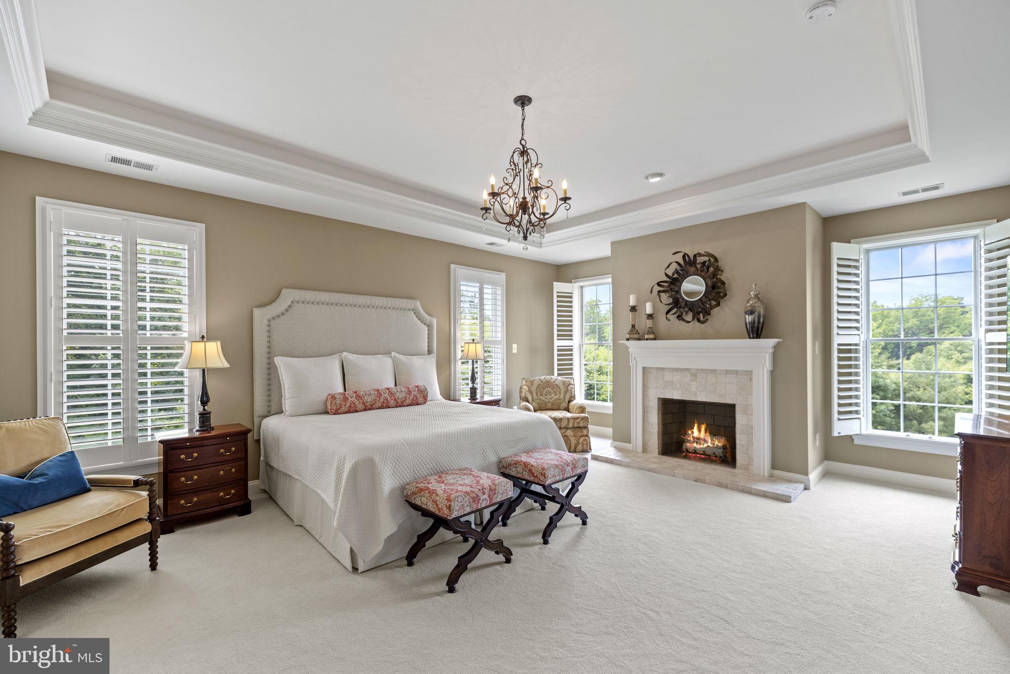 FOX MEADOW - Residential