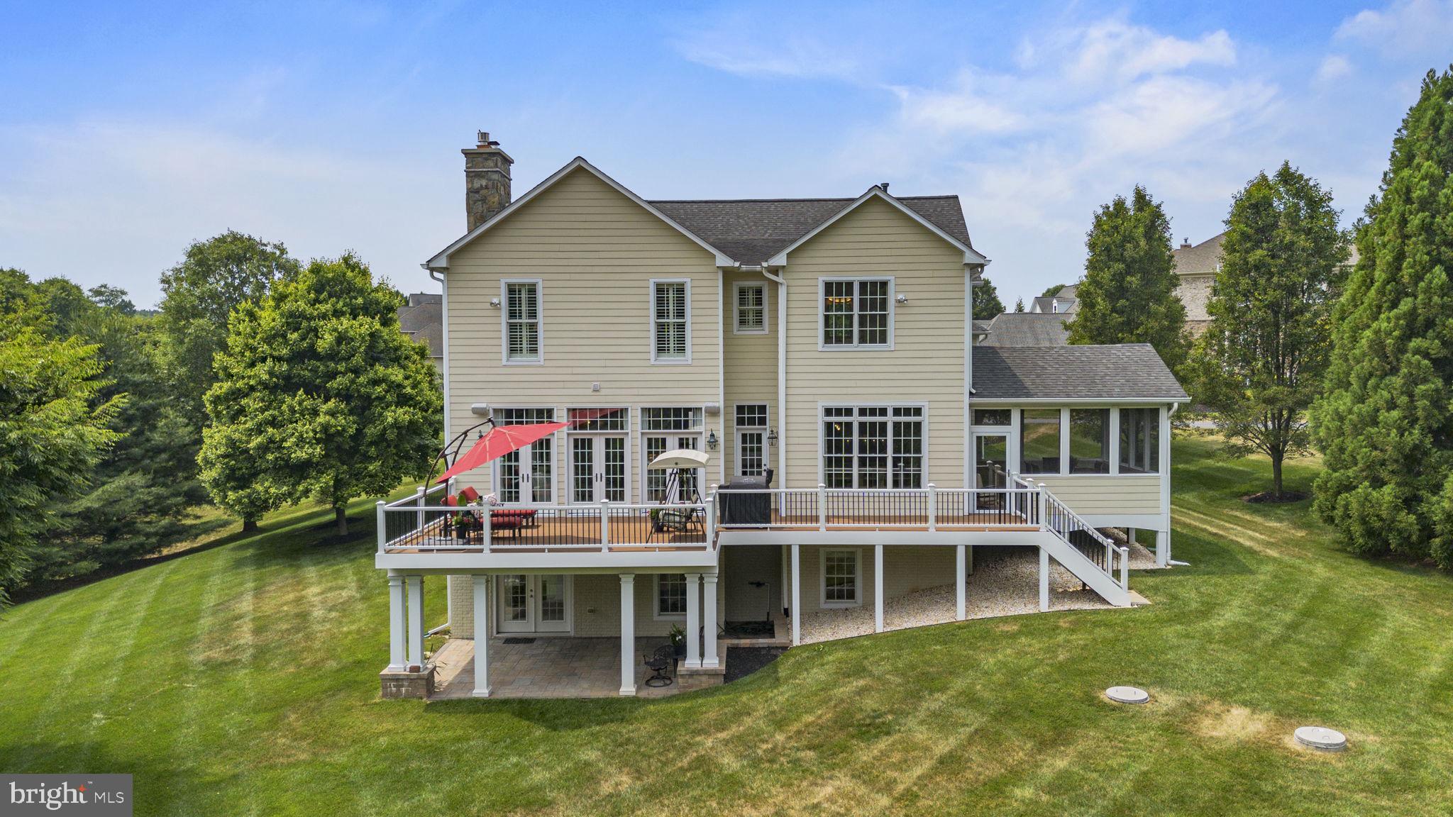 FOX MEADOW - Residential