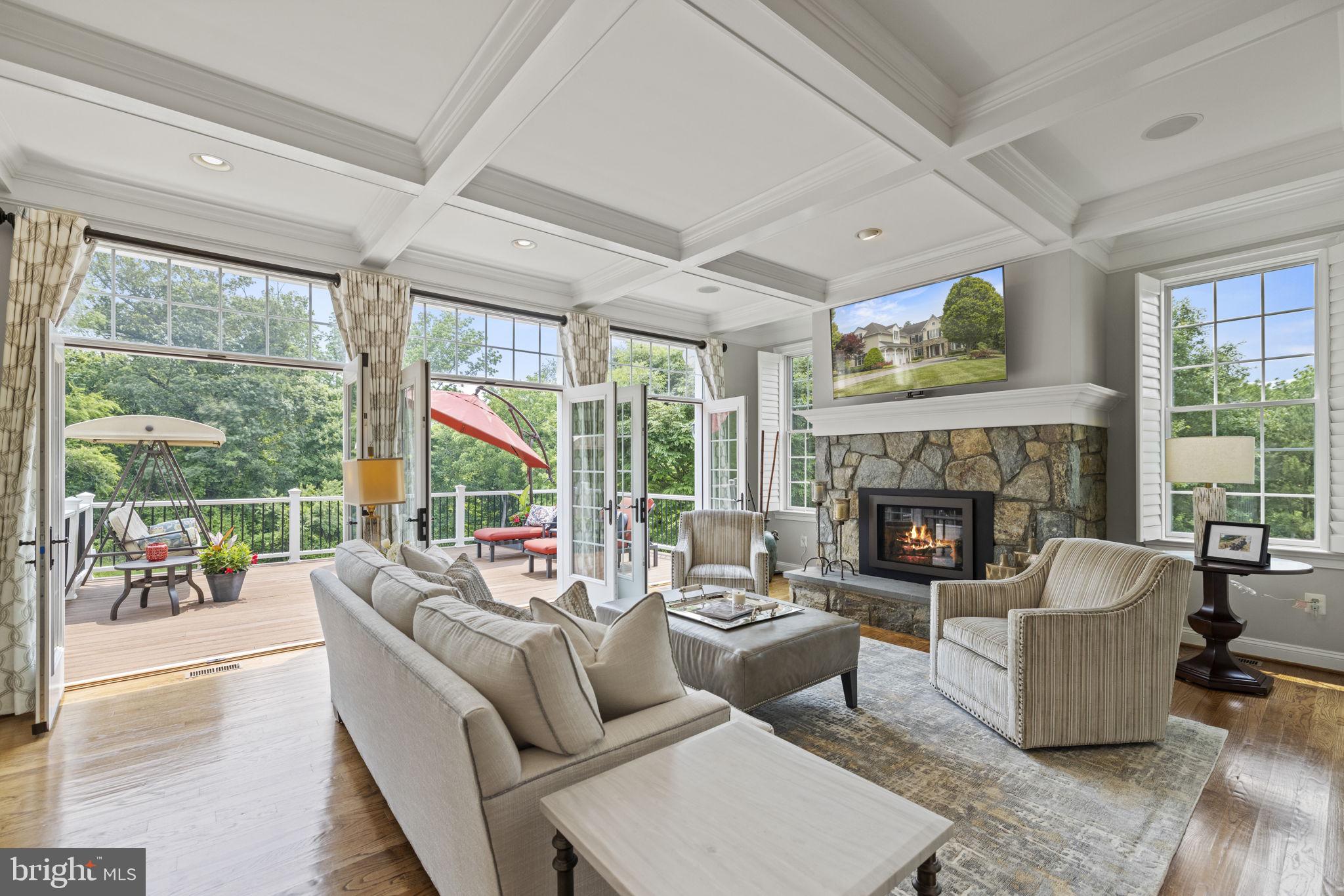 FOX MEADOW - Residential