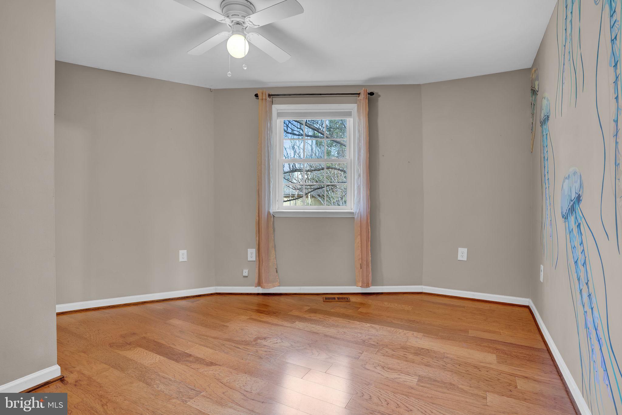 CALVERT BEACH ESTATES - Residential Lease