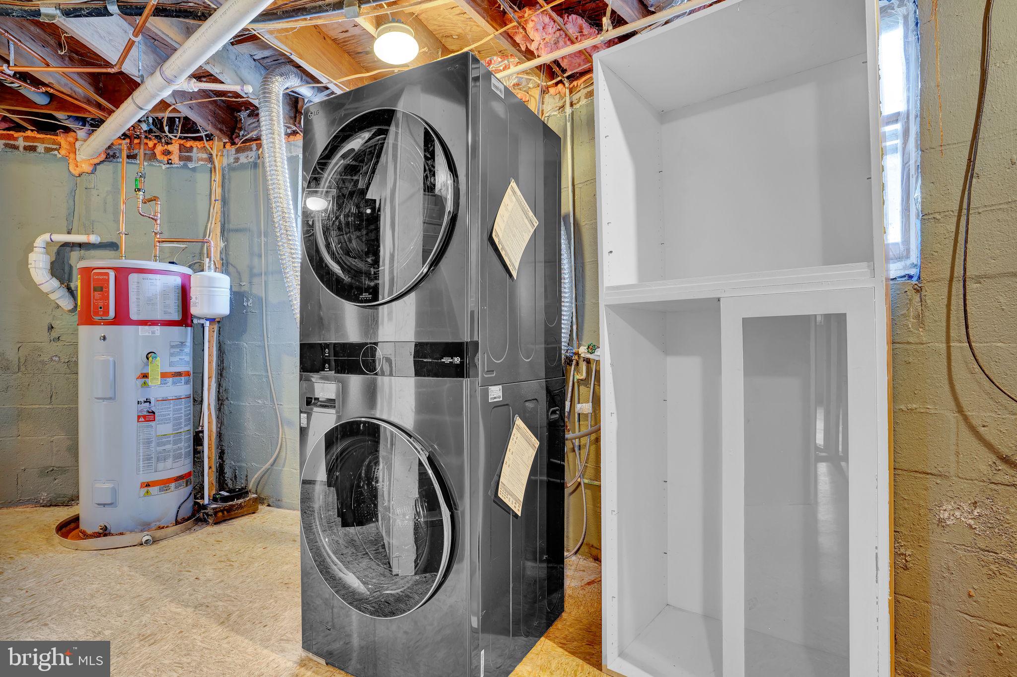 CALVERT BEACH ESTATES - Residential Lease