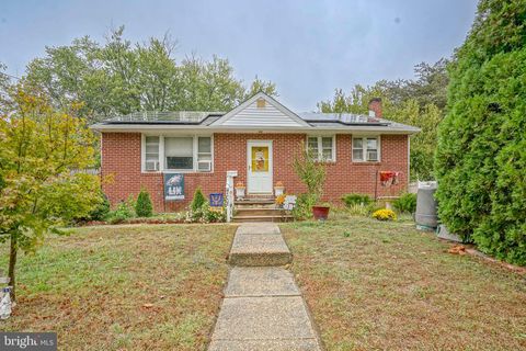 708 W EARL AVENUE SOMERDALE NJ 08083