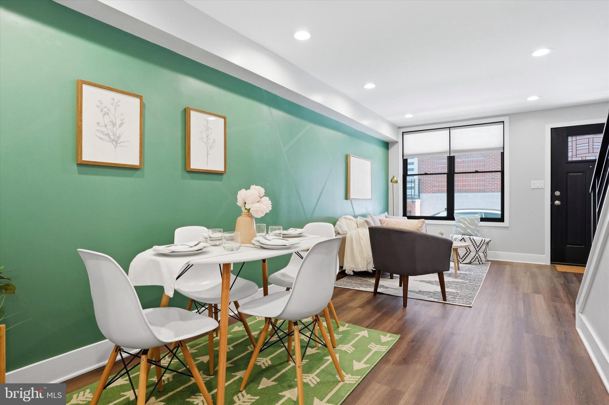 PORT RICHMOND - Residential