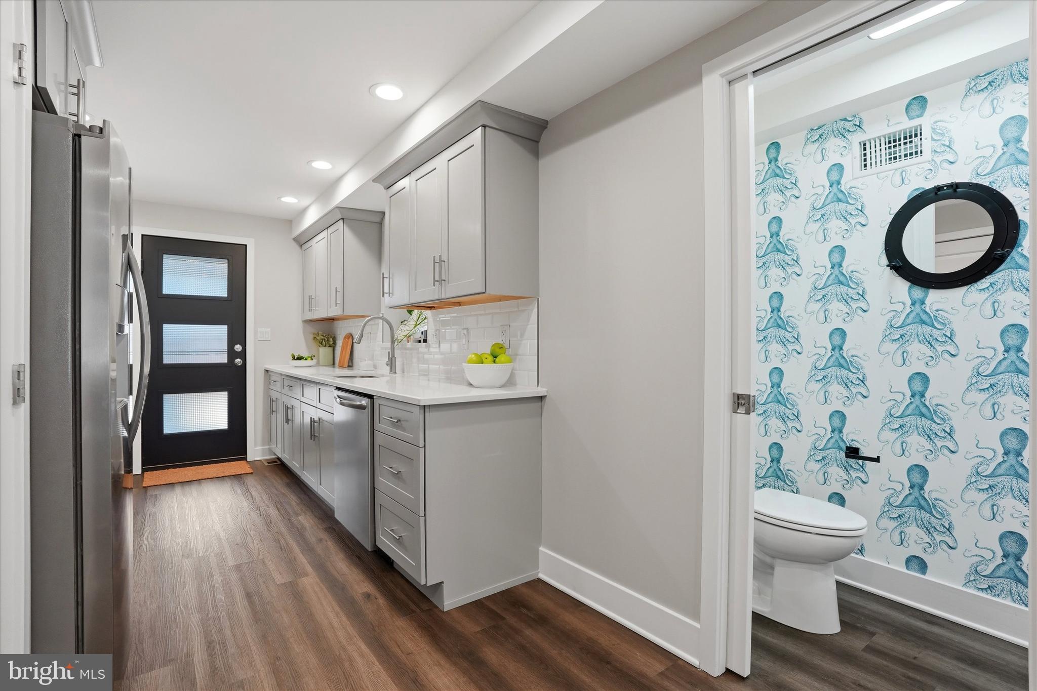 PORT RICHMOND - Residential