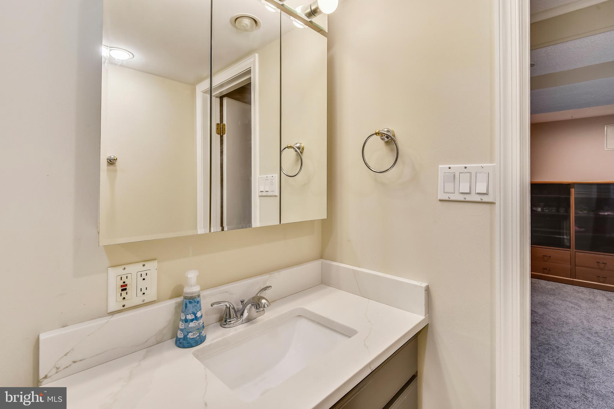 POPLAR HEIGHTS - Residential