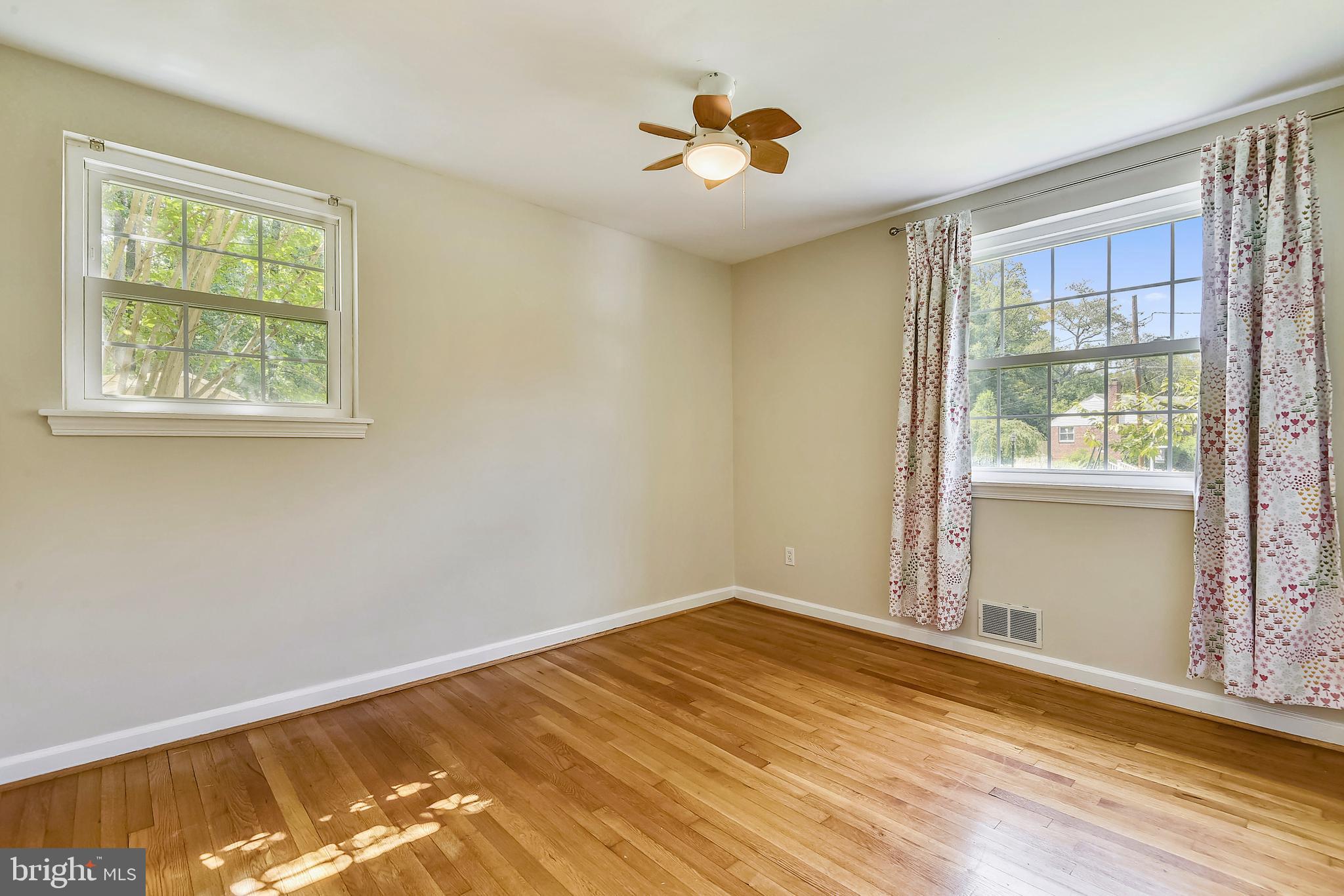 POPLAR HEIGHTS - Residential