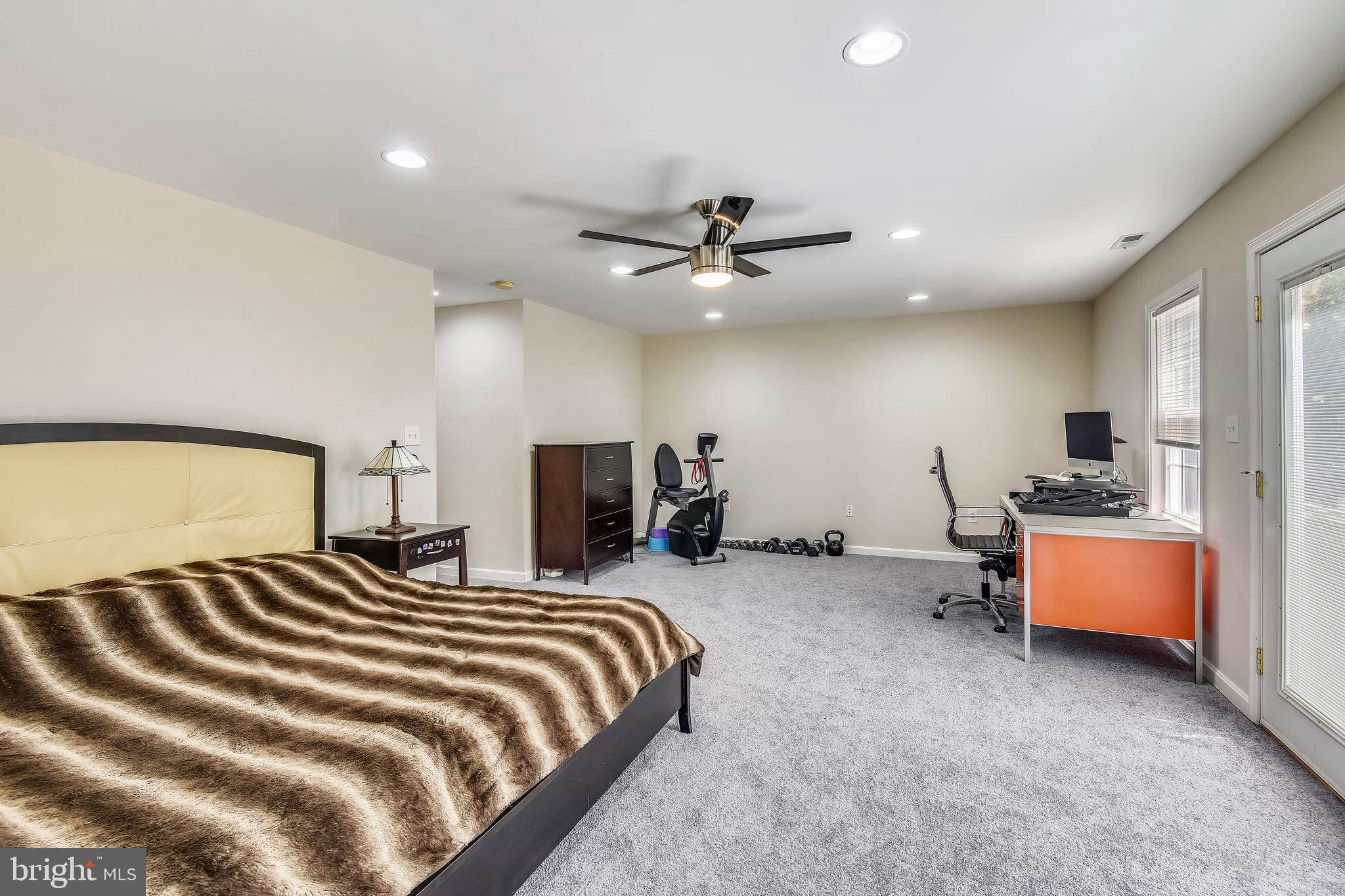 POPLAR HEIGHTS - Residential