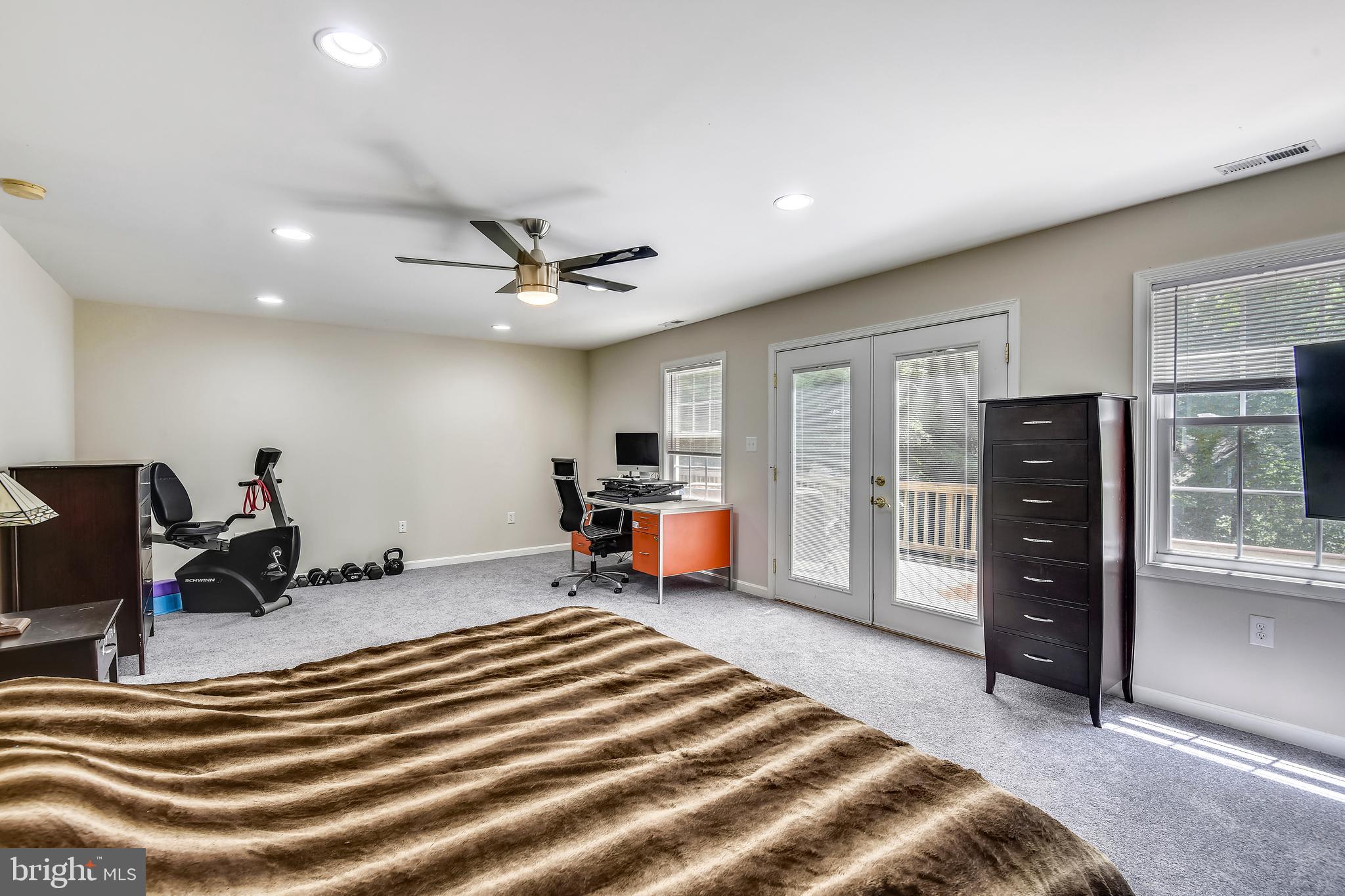 POPLAR HEIGHTS - Residential