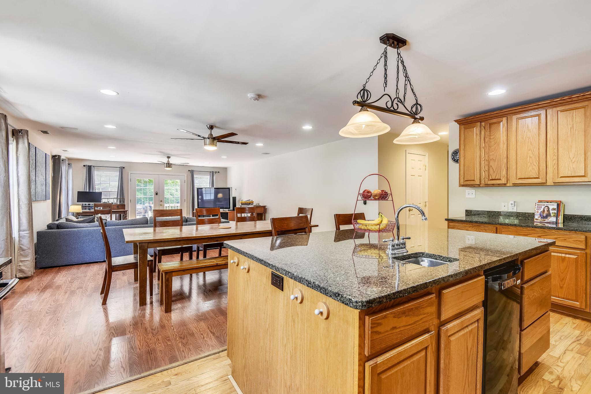 POPLAR HEIGHTS - Residential