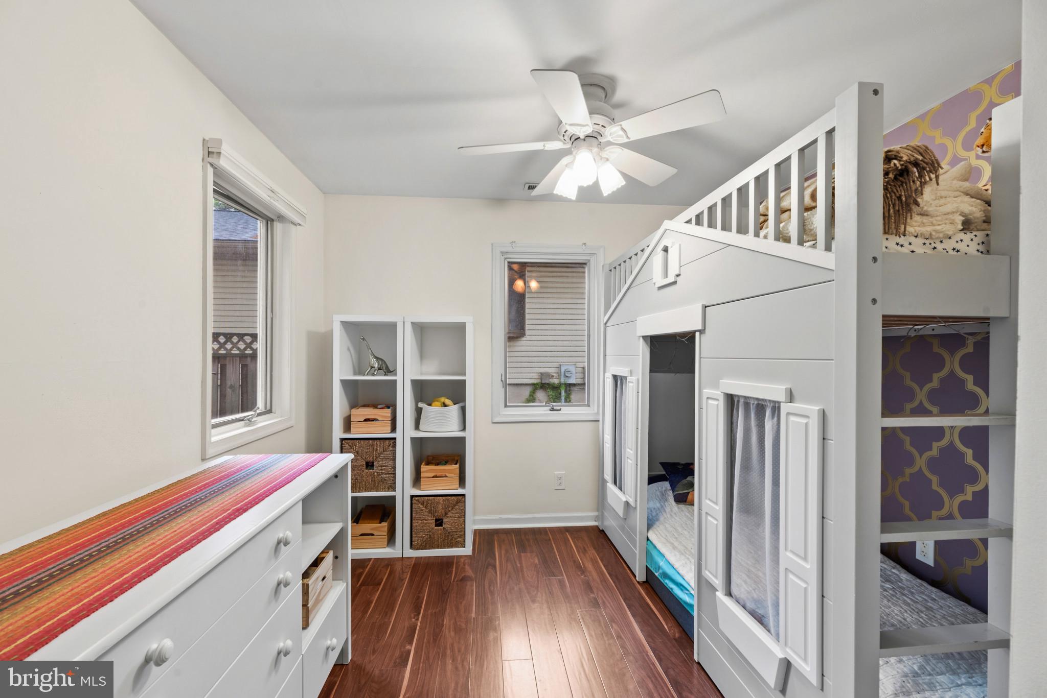 HUNTERS HARBOR - Residential
