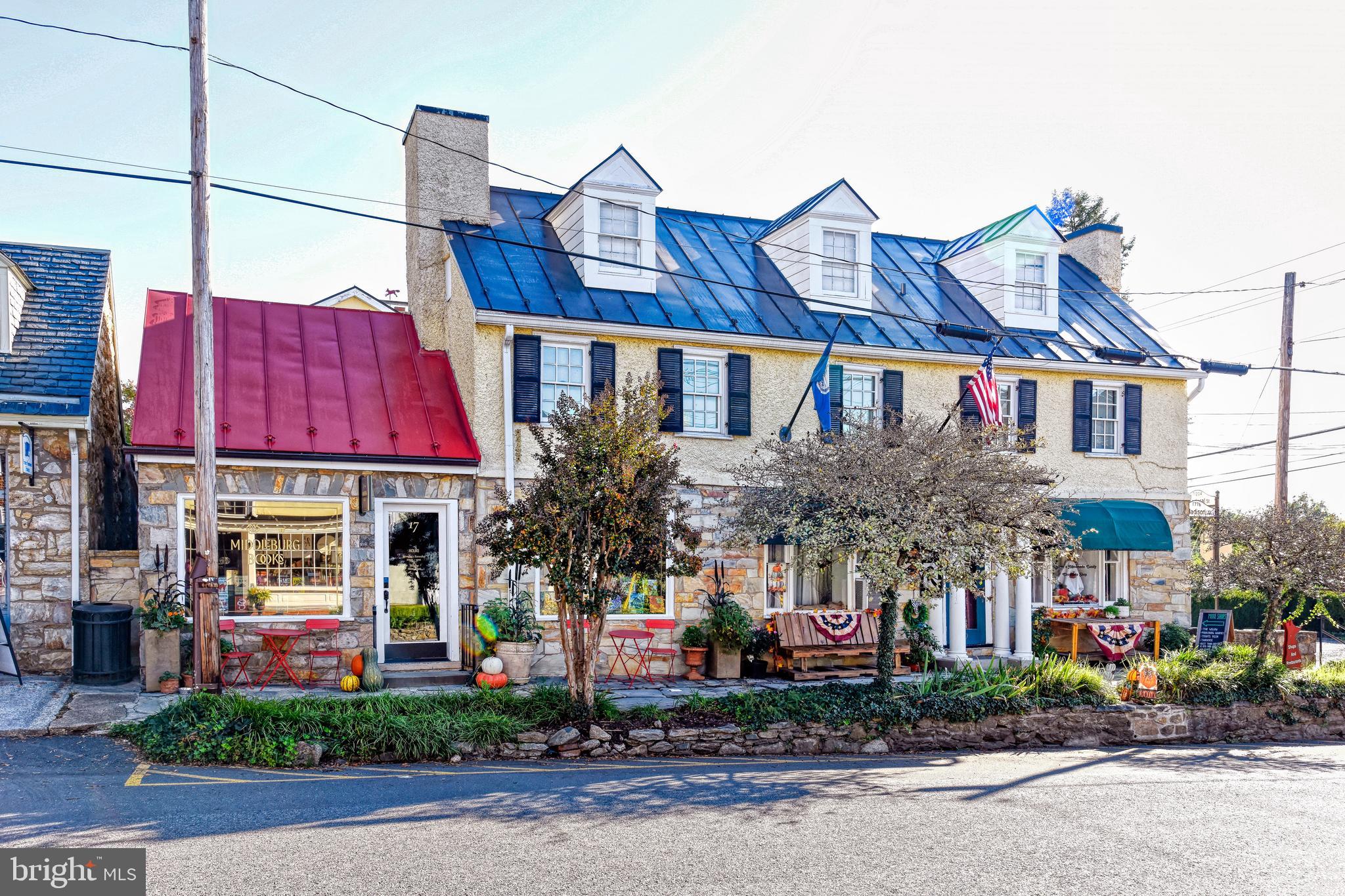 TOWN OF MIDDLEBURG - Commercial Sale