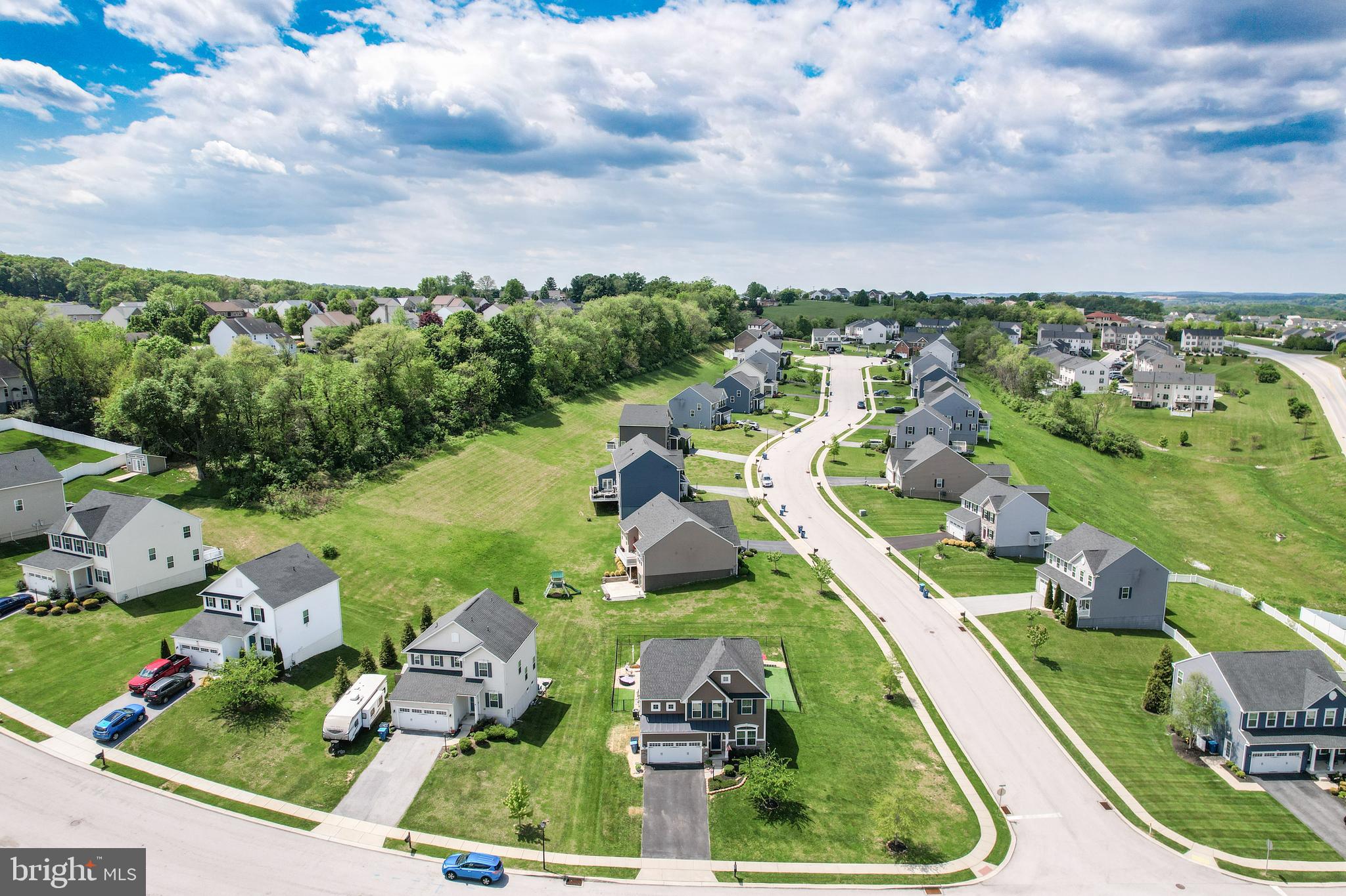 REYNOLD'S OVERLOOK - Residential
