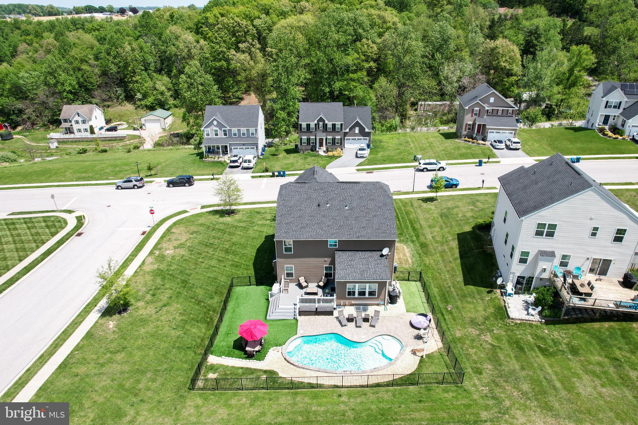 36 ROCKDALE DRIVE