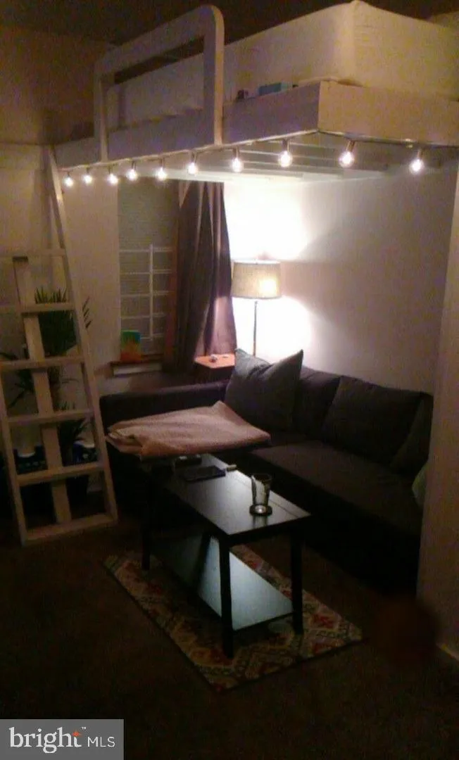 Philadelphia, Pennsylvania 19130, United States, ,1 BathroomBathrooms,Residential,Active,145264