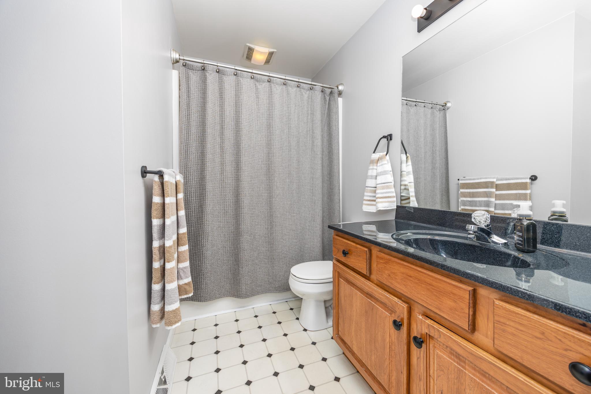 WOODRIDGE ESTATES - Residential