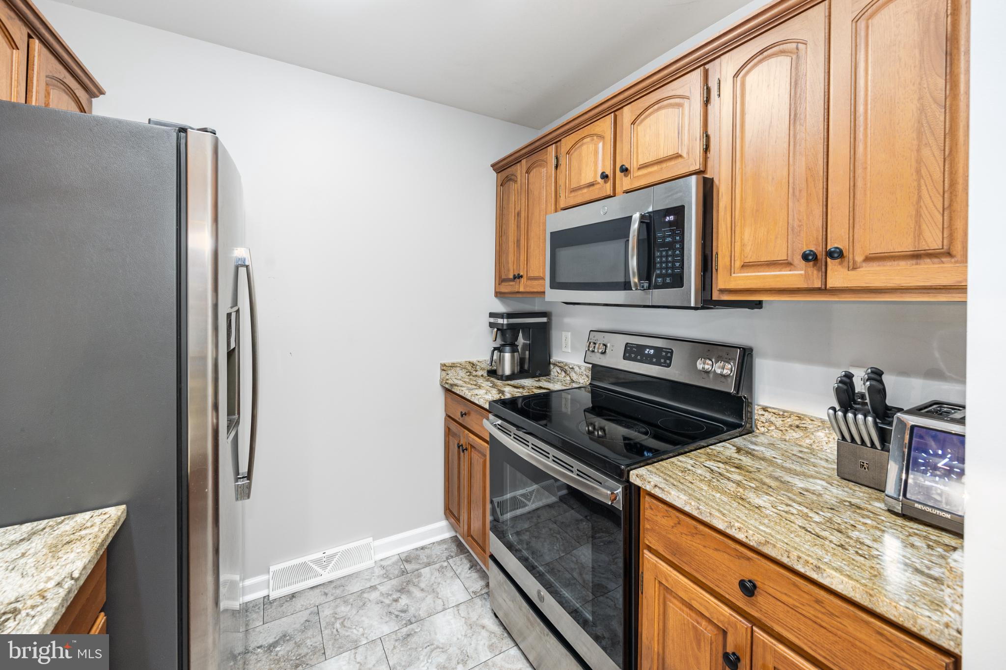 WOODRIDGE ESTATES - Residential