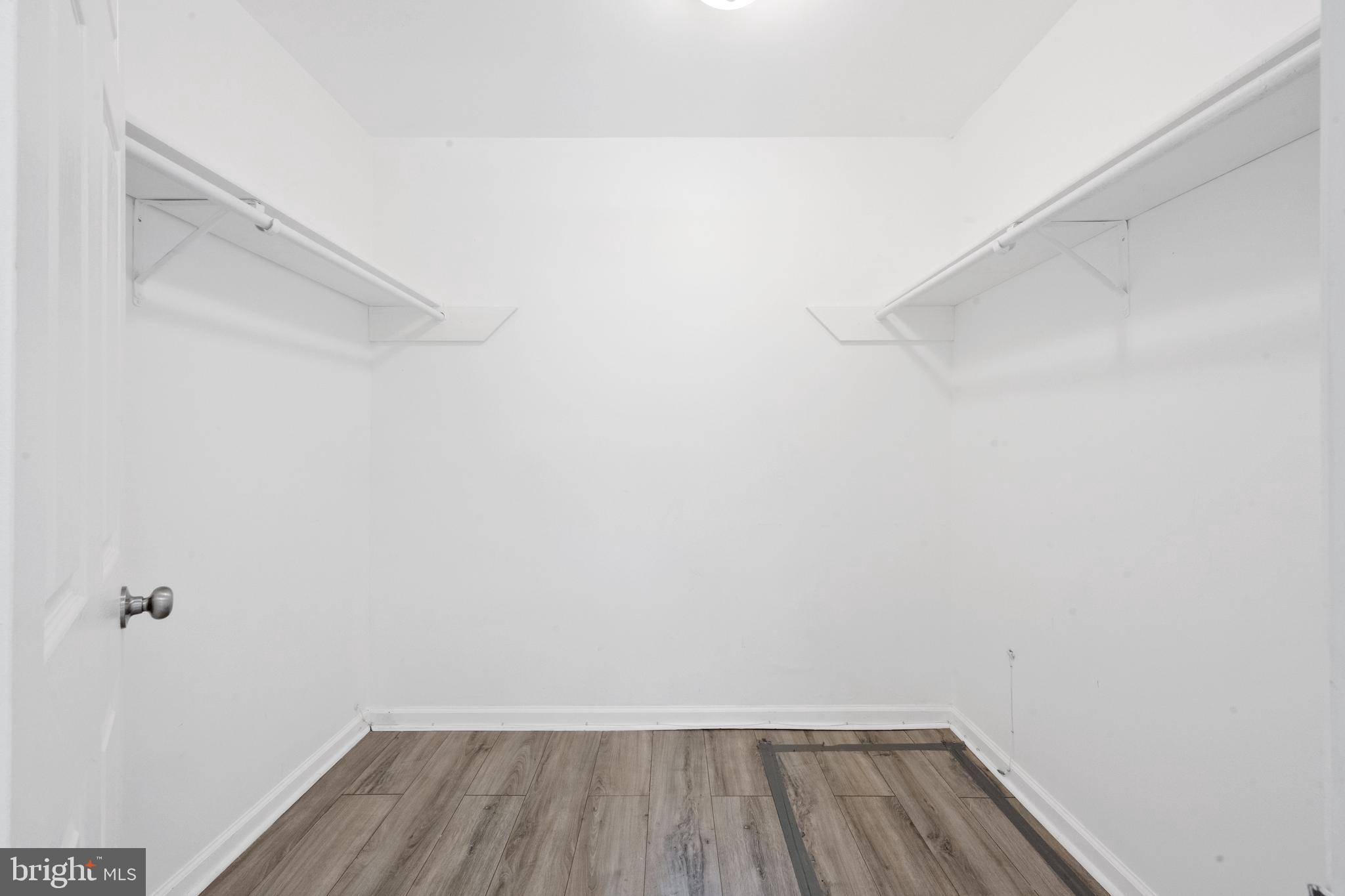 BULL RUN MOUNTAIN ESTATE - Residential Lease