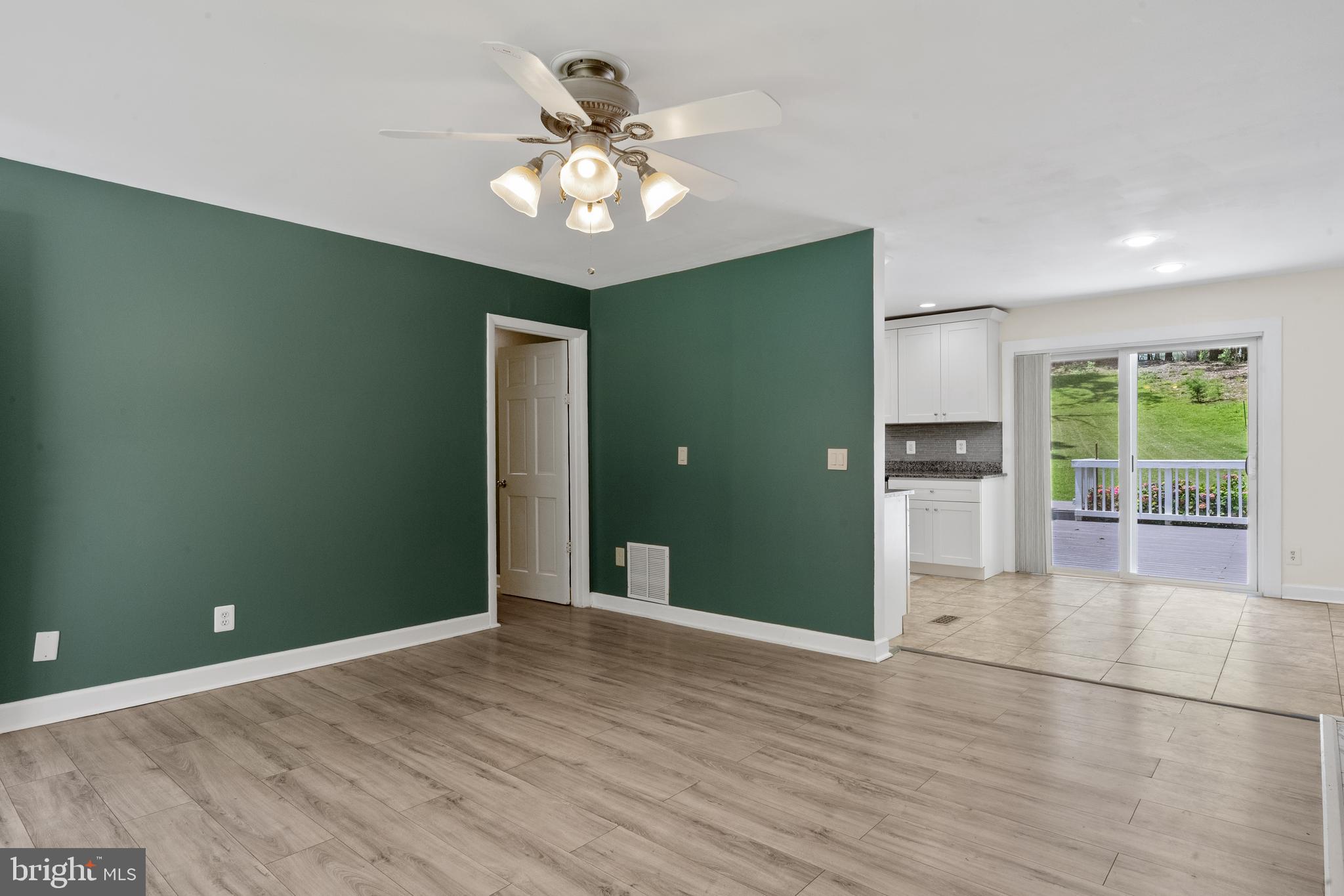 BULL RUN MOUNTAIN ESTATE - Residential Lease