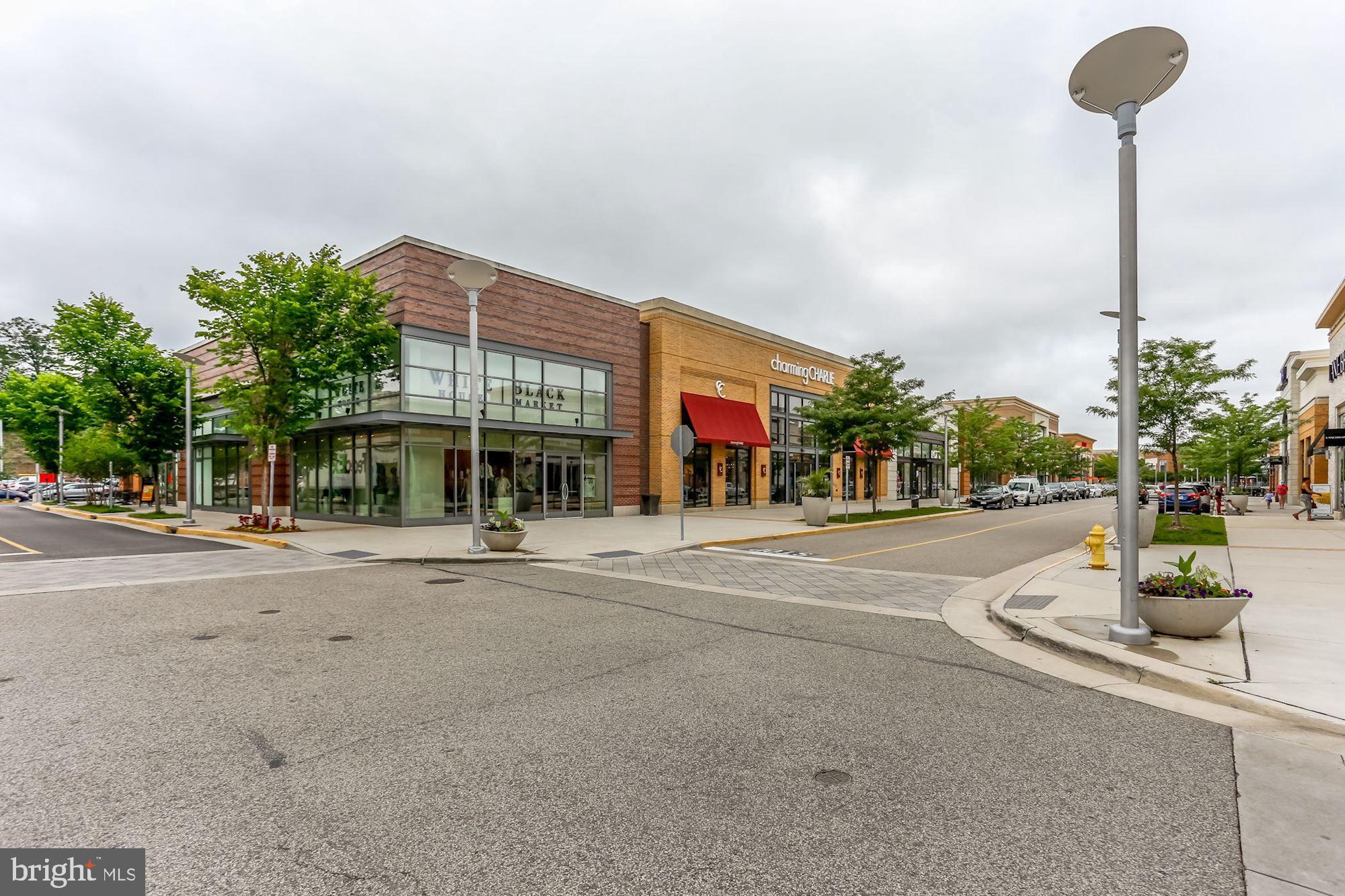 POTOMAC CLUB - Residential Lease